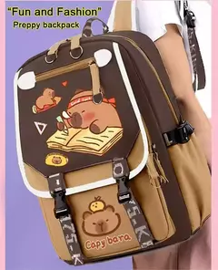 MOCHILA CAPIBARA MARRON C/BROCHES Y 3 CIERRES