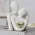 EloNórdico: Escultura Abstrata de Casal em Cerâmica para Ambientes Contemporâneos - comprar online