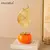 LuminousNordic: Estátua Cerâmica Decorativa com Iluminação para Sala de Estar