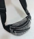 RIÑONERA ECO CUERO CON MICRO TACHAS - Divinas Carteras & Accesorios