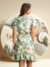 Vestido Estampado Curto com Babado Conforto Elegância e Estilo Tropical Feminino - comprar online
