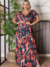 Imagem do Vestido Feminino Longo Tropical com Decote V e Amarrações - Elegância e Conforto