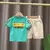 Conjunto de camiseta e shorts de algodão de manga curta infantil na internet