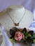 Collar Gold Mariposa | Tornasol verde | Disp. en Londres Cta
