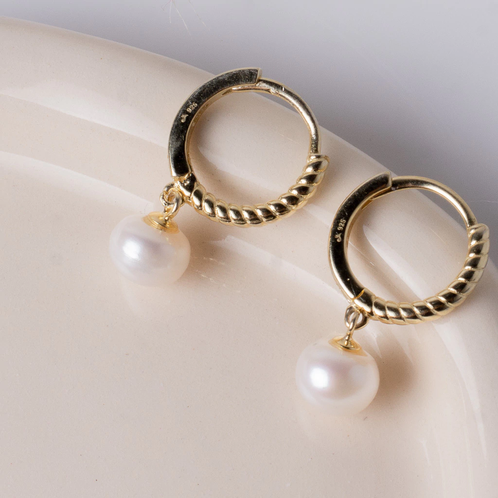 PENDIENTES CON PERLA (PAR)