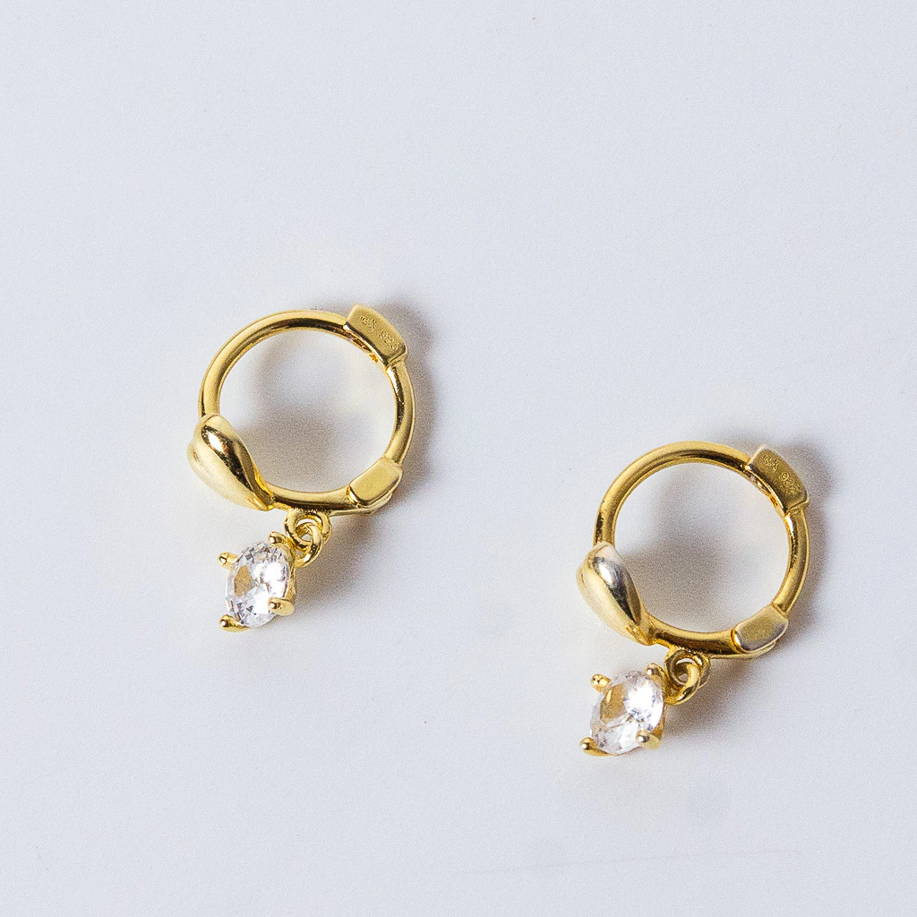 AROS DORADOS CON CUBIC (PAR)