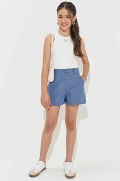 Conjunto de Blusa Boxy em Canelado Liz e Shorts em Alfaiataria Risca de Giz