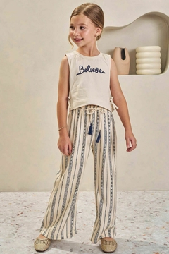 Conjunto de Blusa Boxy em Meia Malha e Calça Viscose
