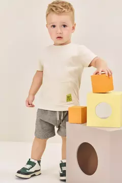 Conjunto de camiseta em Meia Malha e Bermuda Saruel em Molecotton Diagonal - comprar online