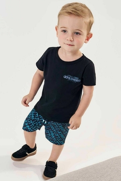 Conjunto de Camiseta em Meia Malha e Bermuda em Nylon Ergonomic com Elastano