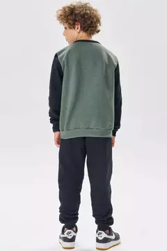 CONJUNTO DE BLUSÃO E CALÇA JOGGER EM MOLETON COM PELUCIA - comprar online