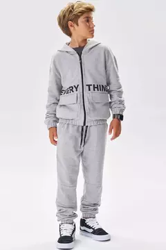 CONJUNTO DE JAQUETA E CALÇA JOGGER EM MOLETOM SEM PELUCIA na internet