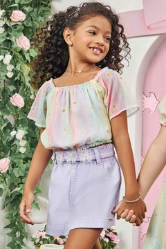 Conjunto de Blusa Boxy em Chiffon Brilho e Short Saia em Sarja Onix com Elastano - comprar online