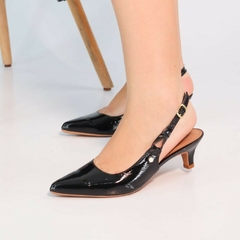 SCARPIN SLINGBACK VERNIZ - comprar online