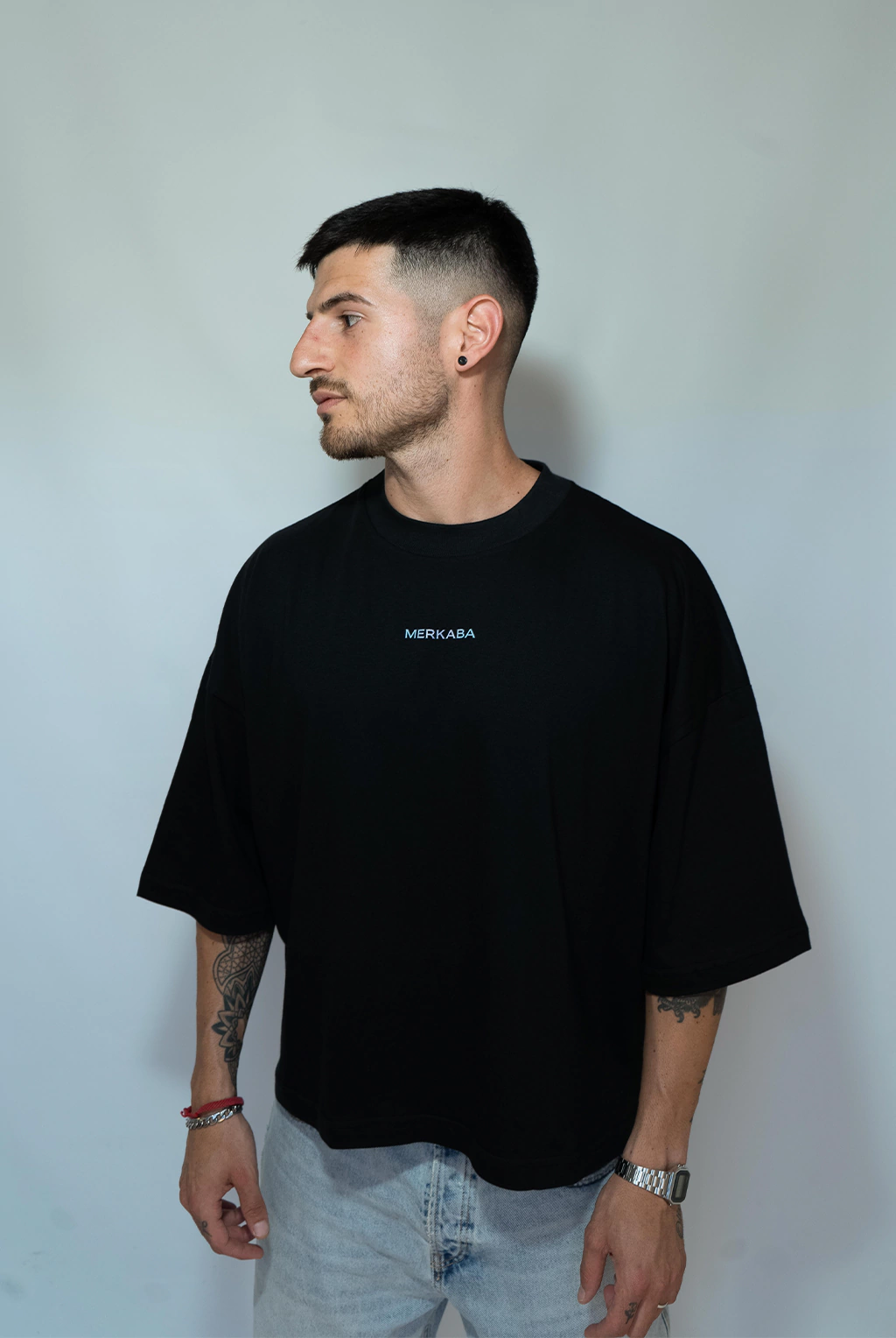 Remeron Boxy Fit Universo Negro