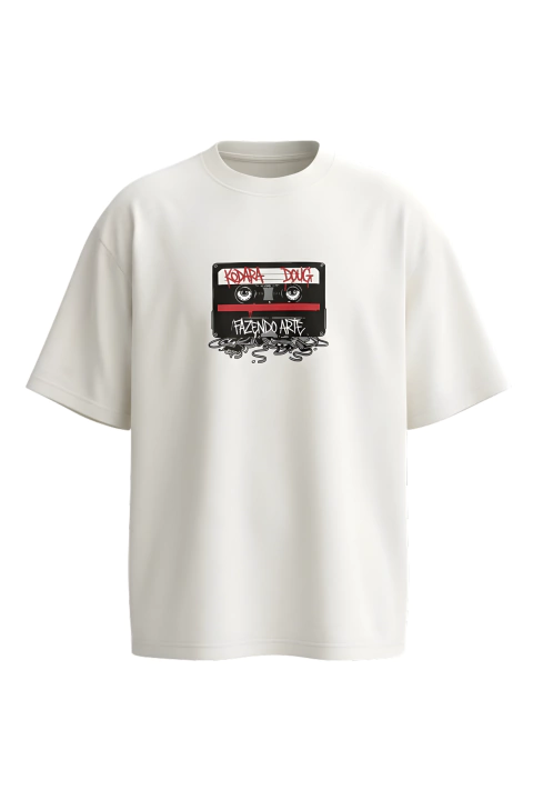 CAMISETA FITA CASSETE OFF-WHITE - KODARA & DOUG