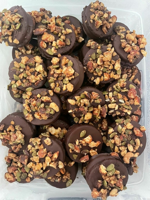 Caja de 100 alfajores bañados para cafetería y restaurante congelados