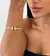 Bracelete Modelo T Cravejado na internet