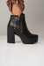 Bota de cuero con taco alto, con tachas y cierres metálicos (717PM) - comprar online