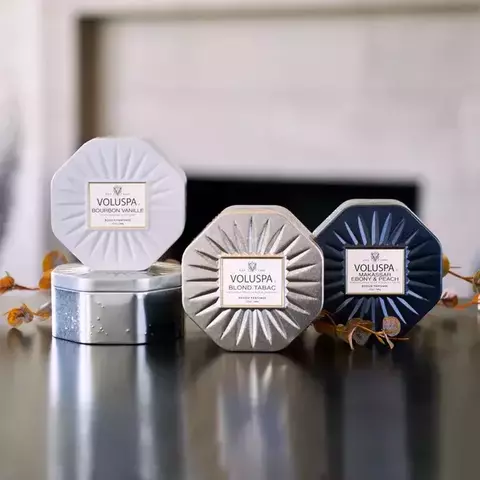 Vela Makassar Ebony & Peach 40g 40H - comprar online