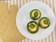 Zapallitos rellenos con carne y queso gratinado