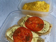Milanesas de berenjena napolitana con puré