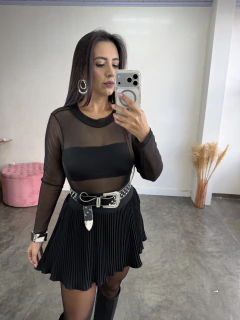 BODY EM TULE PRETO