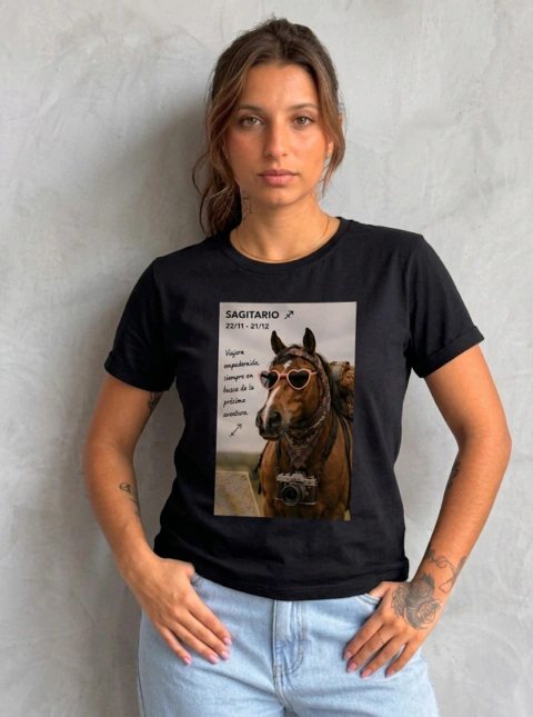 Remera MC Estampada - Sagitario
