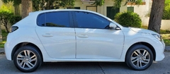 Peugeot 208 New Like 2023 en internet