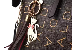 Bolso de mano con letras en inglés para mujer, bolso con asa superior y borlas de cuero PU, bolso de hombro de lujo, bolso de mano de gran capacidad con diseño - comprar en línea