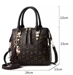 Bolso de mano con letras en inglés para mujer, bolso con asa superior y borlas de cuero PU, bolso de hombro de lujo, bolso de mano de gran capacidad con diseño - tienda en línea