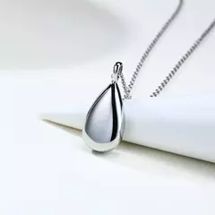 Collar Clásico con Urna de Cremación en Forma de Gota – Recuerdo Elegante y Personalizado - tienda en línea