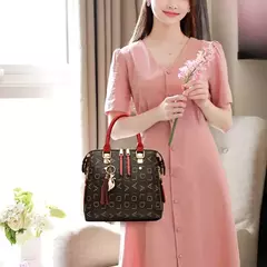 Bolso de mano con letras en inglés para mujer, bolso con asa superior y borlas de cuero PU, bolso de hombro de lujo, bolso de mano de gran capacidad con diseño - Eleganzie