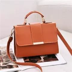 Bolso Retro de Cuero PU – Estilo Cruzado con Solapa Elegante - comprar en línea