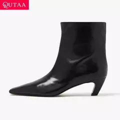 QUTAA-Botines de piel auténtica con tacón cónico para mujer, botas de tacón alto de Metal con punta cuadrada, talla 34-39, para otoño e invierno, 2025