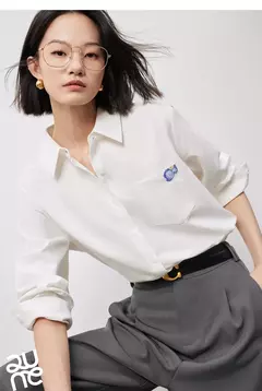 Imagen de TOYOUTH-Blusa para mujer, camisa de otoño 2024, nueva pintura al óleo multicolor, cuello vuelto, camisa bordada de manga larga, Tops blancos