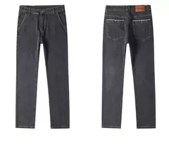 Pantalones vaqueros ajustados de talla grande 28-40 para hombre, pantalones suaves avanzados clásicos informales a la moda, pantalones elásticos que combinan con todo de marca para hombre on internet