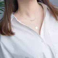 Collar de Plata 925 con Colgante Curvado – Elegancia Geométrica en Capas - comprar en línea