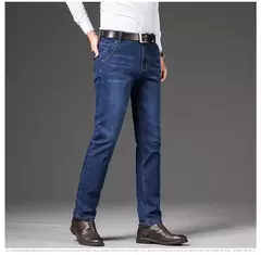 Pantalones de negocios clásicos de talla grande 28-46 para primavera y otoño, pantalones vaqueros informales a la moda de marca para hombre, pantalones vaqueros rectos elásticos