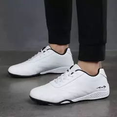 2025 zapatos casuales versátiles para hombres, zapatillas suaves y transpirables, zapatos planos antideslizantes resistentes al desgaste, zapatos de cuero de diseñador de marca Tenis - comprar en línea