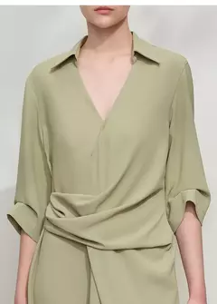 AMII vestido minimalista mujer 2025 primavera nuevo elegante Oficina señora solapa cuello pico ajustado no elástico plisado hasta la rodilla vestido acampanado 12521027 - Eleganzie