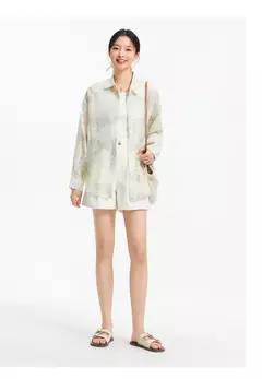 Semir camisa de manga larga para mujer de longitud media de gran tamaño ajuste relajado 2025 nueva camisa de verano con estampado completo de tinta para estilo moderno y artístico