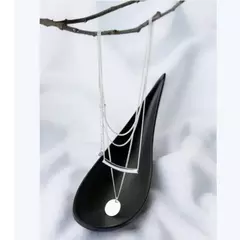 Collar de Plata 925 con Colgante Curvado – Elegancia Geométrica en Capas