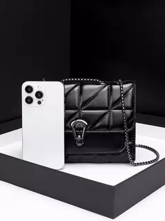 Bolso cruzado diagonal con tapa Retro para mujer, bolso bordado acolchado de cuero PU, bolso de hombro con cadena de diseñador de lujo a la moda - Eleganzie