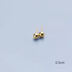 Pendientes de Tuerca de Plata 925 Chapados en Oro 18K – Minimalismo y Elegancia Atemporal en internet