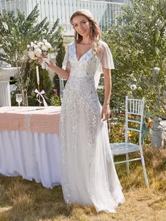 Vestido de noche elegante con escote en V profundo, mangas con volantes y mangas cortas, vestido de dama de honor con lentejuelas de gasa azul cielo 2025 - Eleganzie