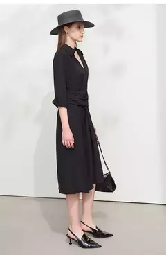 AMII vestido minimalista mujer 2025 primavera nuevo elegante Oficina señora solapa cuello pico ajustado no elástico plisado hasta la rodilla vestido acampanado 12521027 on internet
