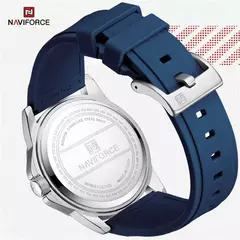 Imagen de NAVIFORCE, reloj de pulsera informal de cuarzo, relojes impermeables a la moda para hombre, correa deportiva de silicona, reloj luminoso para hombre, reloj Masculino