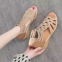 Image of Sandalias romanas de cuero suave para mujer, novedad de verano 2023, prendas de vestir de suela blanda, zapatos de cuña para mujer, zapatos informales de diseñador a la moda para mujer