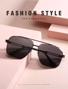 Imagen de Gafas de sol cuadradas de Metal de lujo para hombre y mujer, lentes de sol de piloto grandes a la moda, clásicas, negras, para aviador, para conducir y viajar